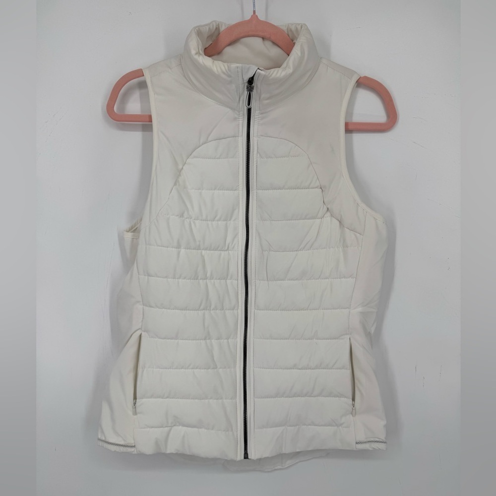 Tangerine Women's White Quilted Vest Zipper Pockets Layer Winter Size Medium